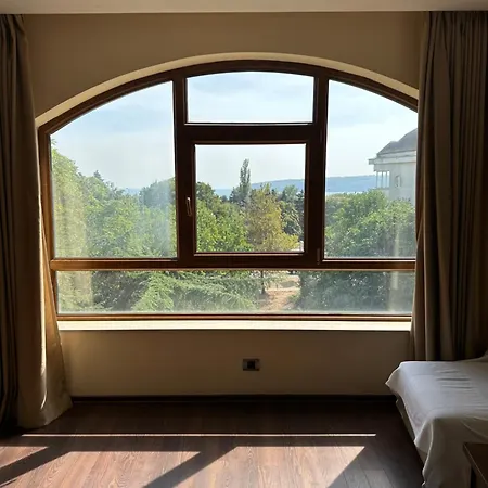 Sea View Next To Sea Garden And Varna