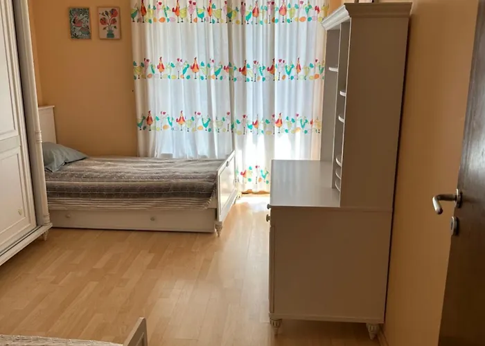 Sea View Next To Sea Garden And Apartamento