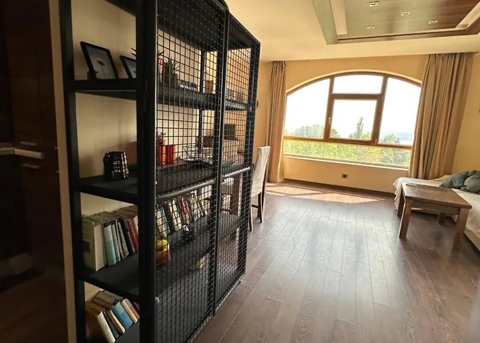 Sea View Next To Sea Garden And Apartamento