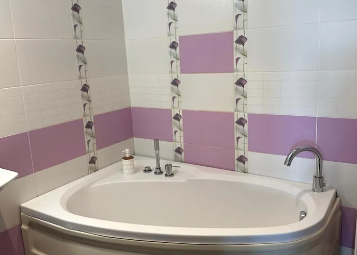 Sea View Next To Sea Garden And *